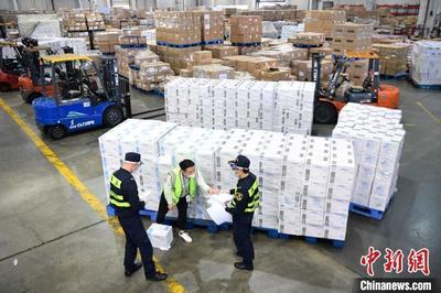 上半年外貿進出口好于預期，出口連續三月正增長顯經濟韌性